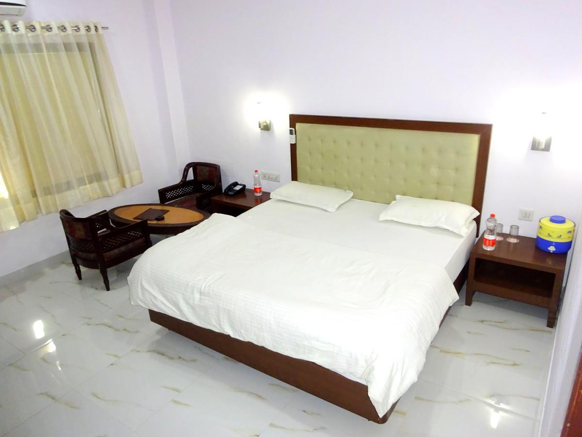 Hotel Utsav Натхдвара Экстерьер фото